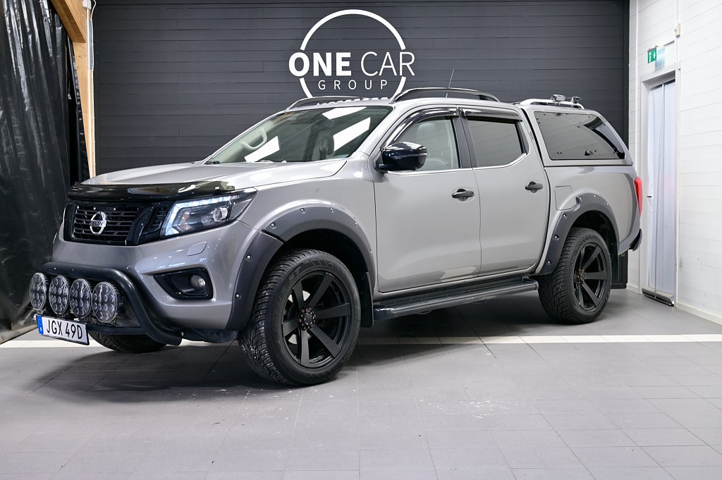 Nissan Navara 2.3 dCi 4WD MOMS N-Guard Black Edition Diff D-Värm
