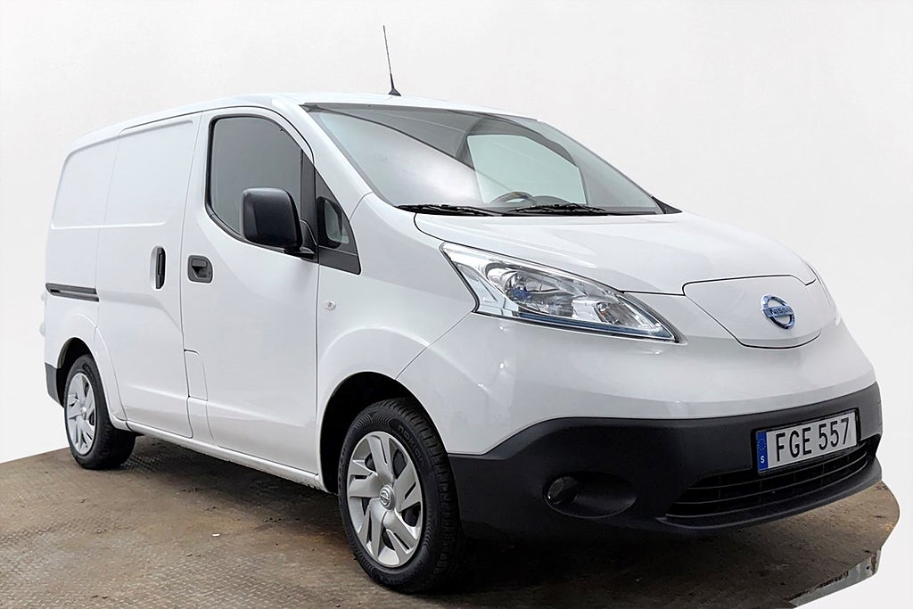 Nissan e-NV200 Skåp 40 kWh Drag Inredd Kamera MOMS 109hk