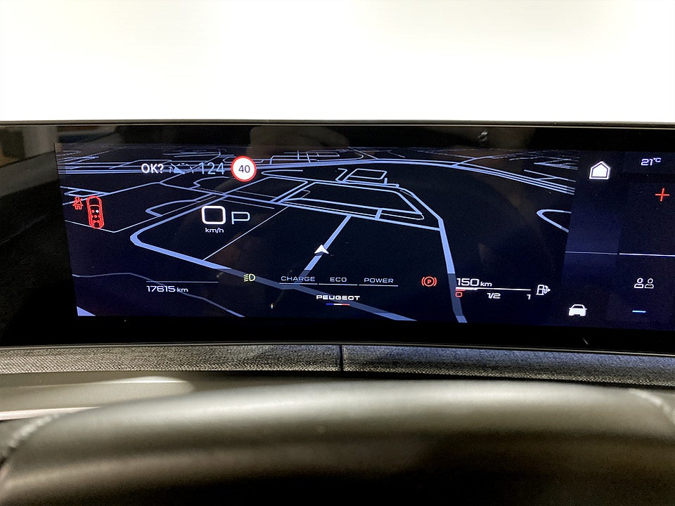 Bild på Peugeot 5008 GT Hybrid 145hk Aut 7-SITS B-KAMERA CARPLAY