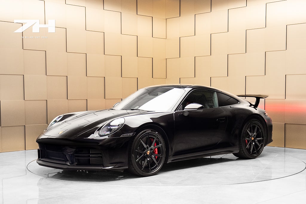 Porsche 911 992.2 Carrera S Aerokit / BOSE® / Taklucka / Sport Chro