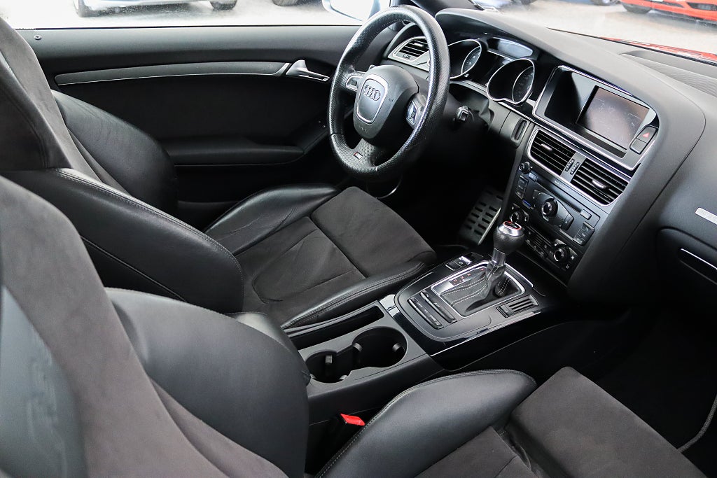 Audi RS5 Coupé 4.2 V8 Quattro B&O Taklucka Sportavgas SVSåld