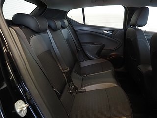 Halvkombi Opel Astra 18 av 19