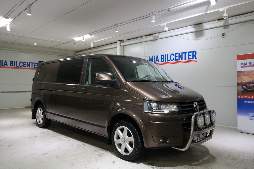 Volkswagen Transporter 2.0TDI Kombi 4WD 180HK Helt nyMotor. 