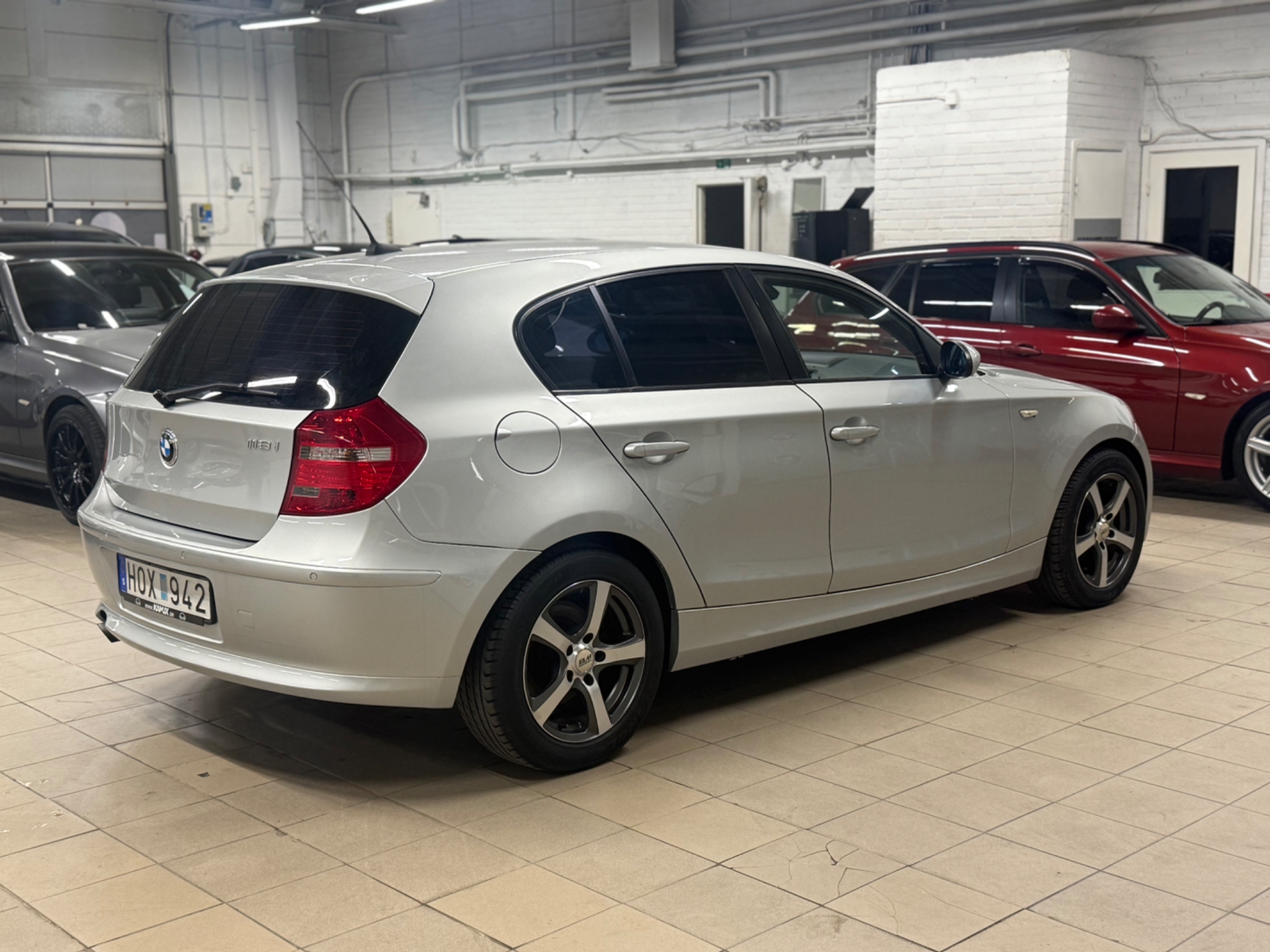 BMW 118 2009, bild 5/44