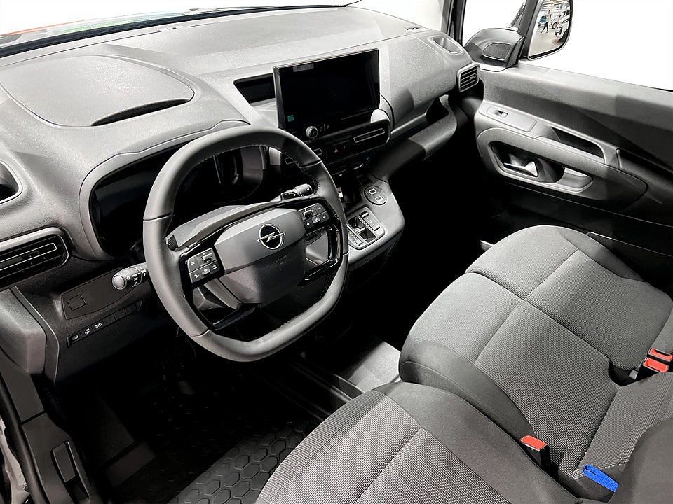 Bild på Opel Combo Elite GS Line 130hk Aut L2 -EDITION! VÄRMARE & DRAGKROK