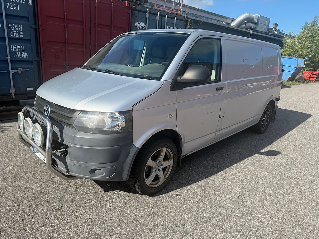 Volkswagen Transporter T28