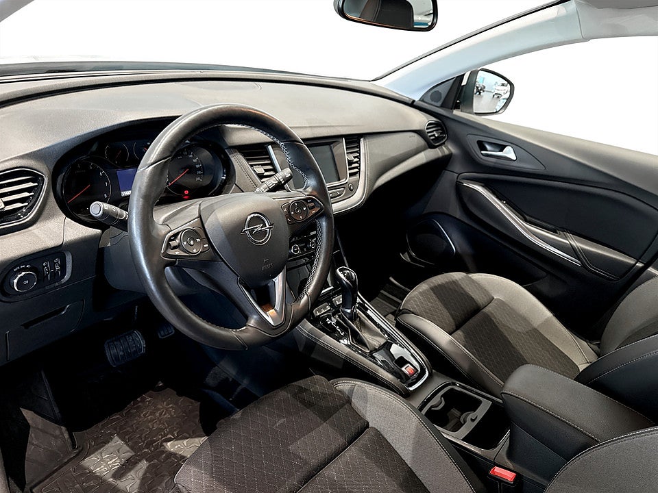 Bild på Opel Grandland Enjoy 1.2 Turbo 130hk Aut B-KAMERA RATTVÄRME