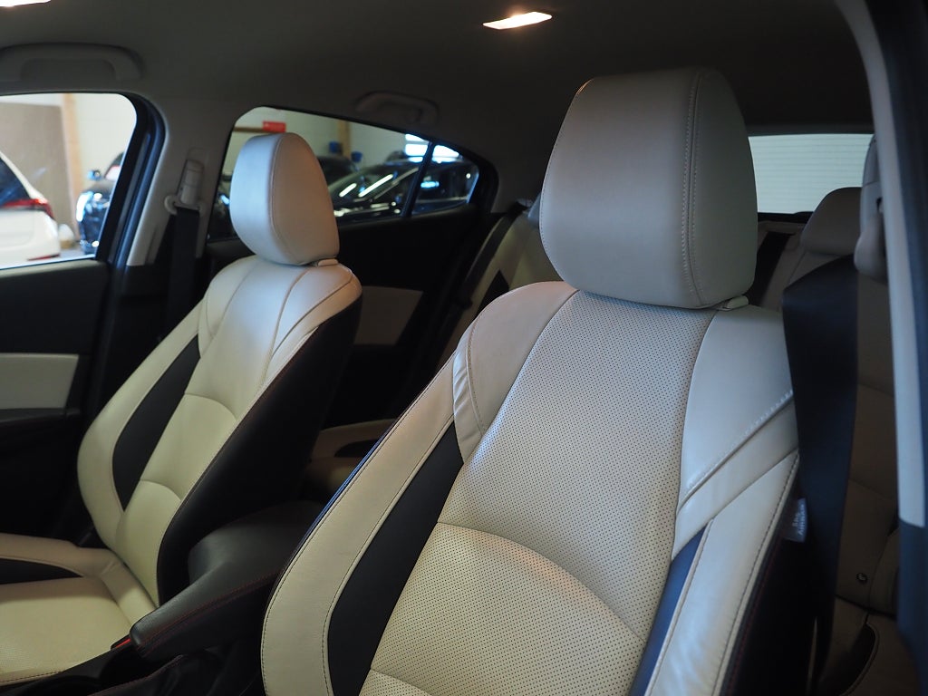 Mazda 3 Sport 2.0 165hk Optimum Skinn HuD Navi P-Sensorer BOSE 2014