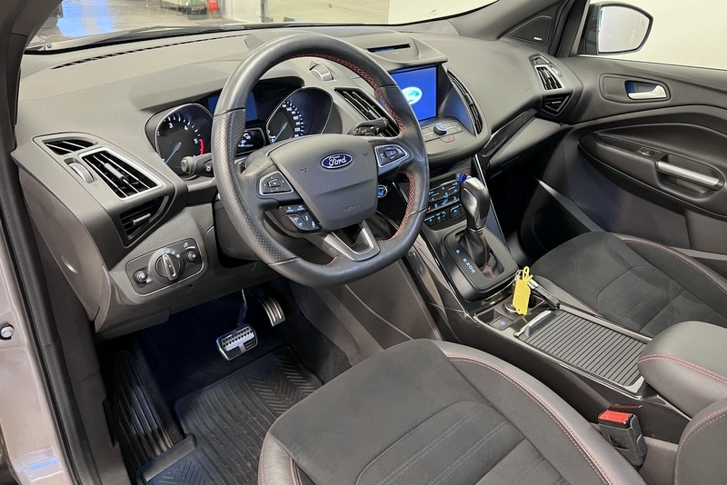 Ford Kuga ST-Line 2.0TDCi 180hk AWD Aut, photo 3/15