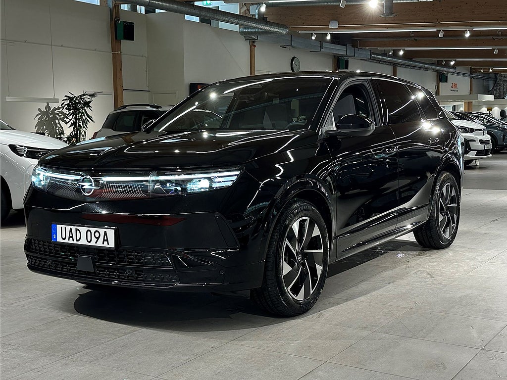 Bild på Opel Grandland GS 73kWh 213hk Aut - EXTENDED RANGE,PANO