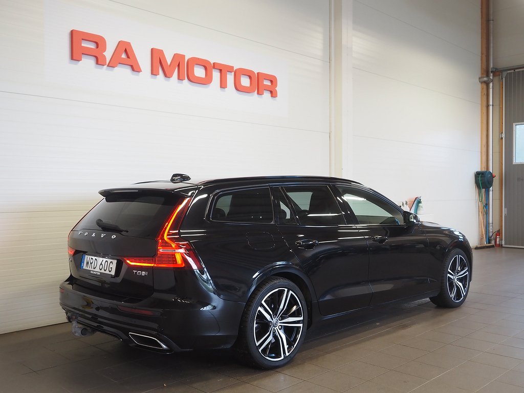 Volvo V60 T8 AWD 392hk Geartronic R-Design | Drag | Skinn | 2020