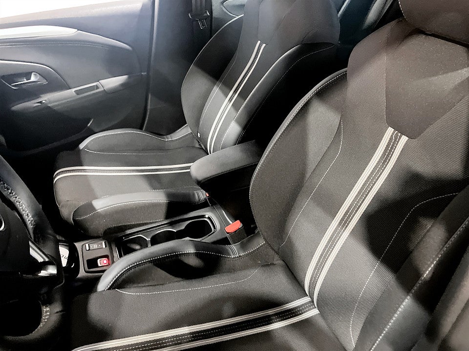 Bild på Opel Corsa GS 1.2 Turbo 100hk Aut B-KAMERA CARPLAY