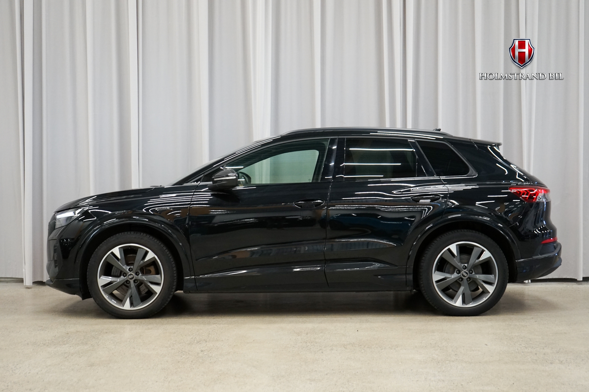 Audi Q4 e-tron 2023, bild 3/10