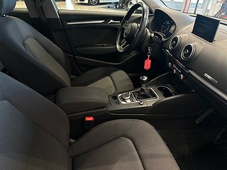 Audi A3 Sportback 1.0 TFSI 116hk MoK/SoV/Parksens bak