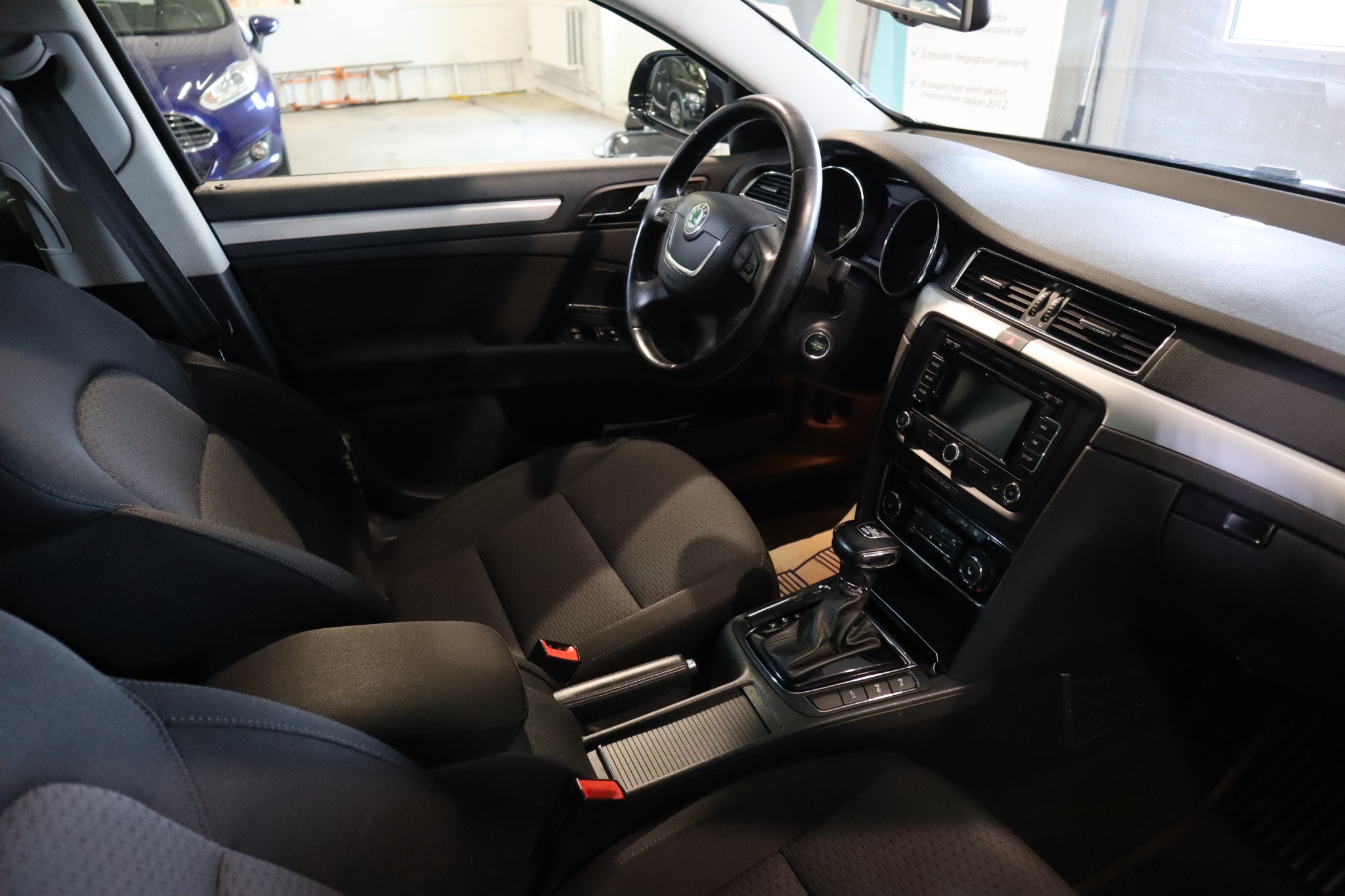 Skoda Superb 2012, bild 7/53