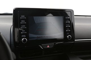 Halvkombi Toyota Yaris 20 av 25