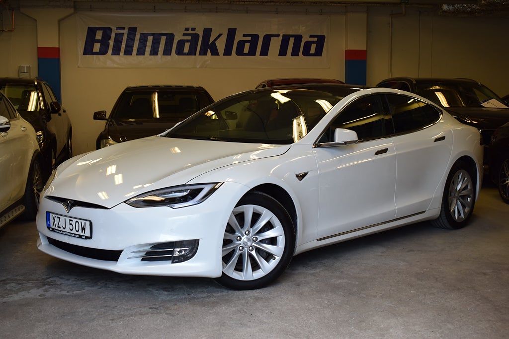 Tesla Model S Standard Range AWD MOMS ADAP-FART RAVEN LUFTFJÄDRING
