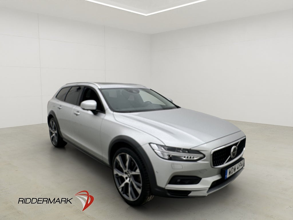 Volvo V90 Cross Country B4 AWD Advanced SE Pano H/K HUD Drag
