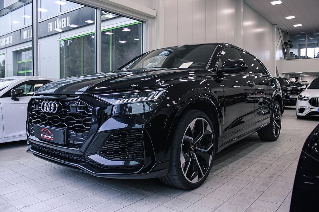 Audi RSQ8 PANO MATRIX B&O DRAG