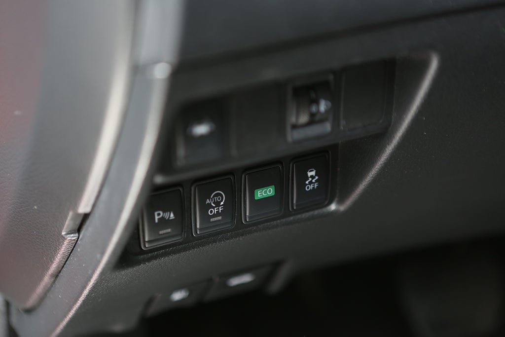 Nissan Qashqai 1,2 DIG-T XTRONIC-CVT 360° Navi Panorama 2016