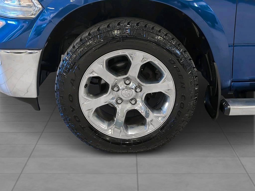 RAM 1500 Crew Cab 5.7 V8  395 hk HEMI 4x4 OMGÅENDE LEVERANS