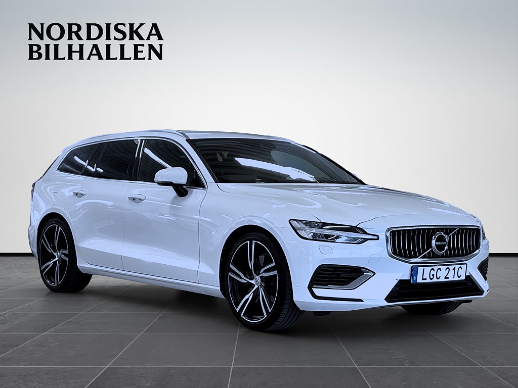 Volvo V60 Recharge T6 AWD Geartronic Inscription Expression Drag