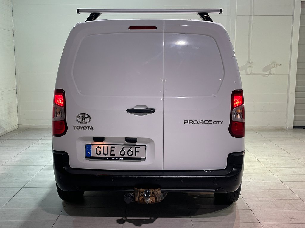 Toyota ProAce City 1.2 | MOMS | Drag | 1 ägare 2021