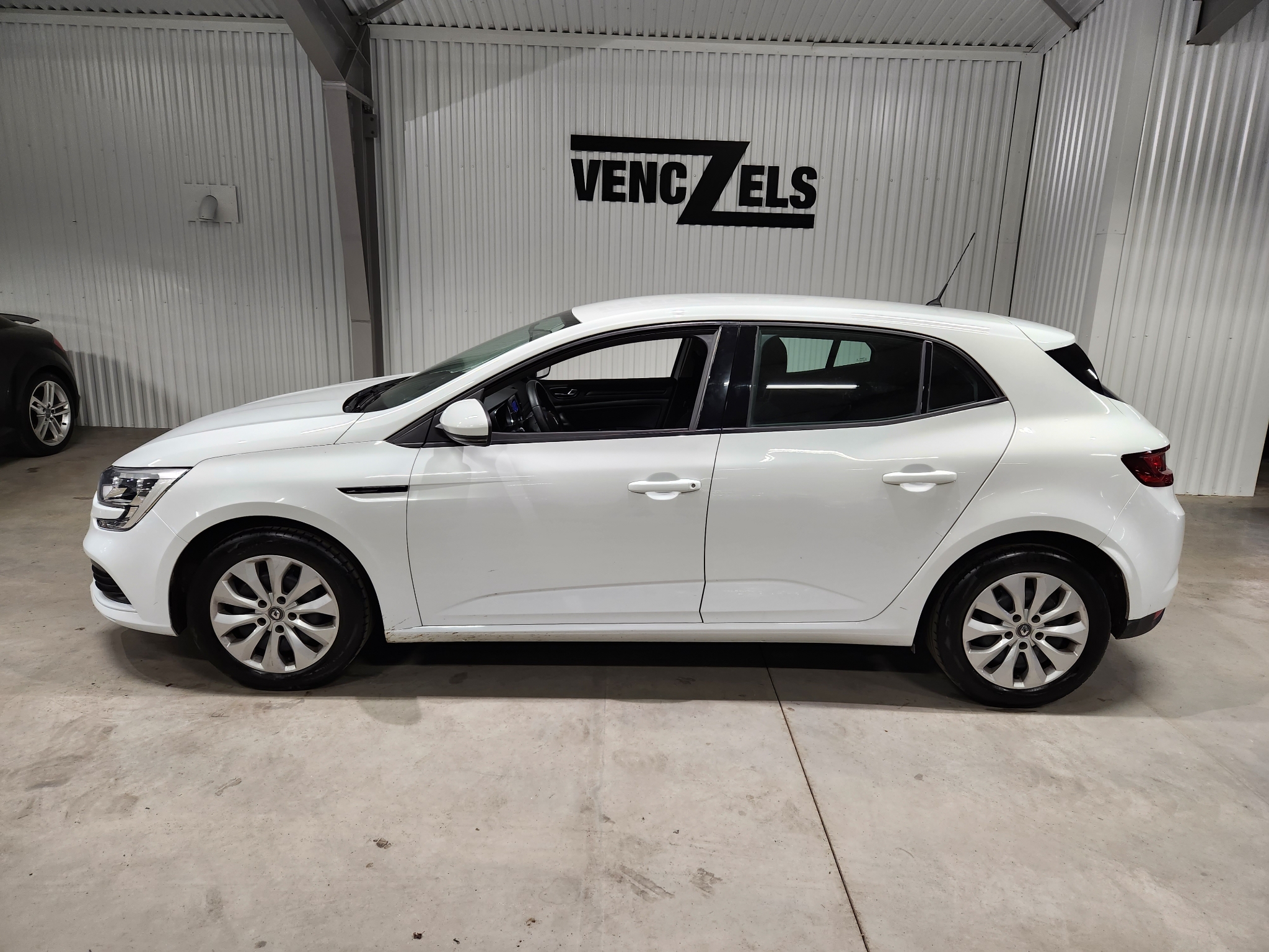 Renault Megane 2016, bild 4/10