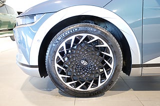 SUV Hyundai IONIQ 5 7 av 27