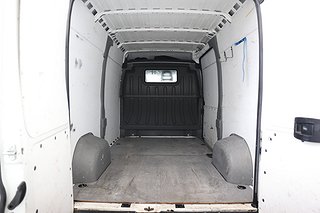 Transportbil - Skåp Peugeot Boxer 12 av 13