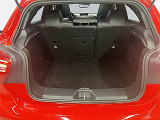 Mercedes-Benz A 220 d AMG Sport Pano/Kamera/MoK-värm/AdaptivFart/SoV – bild 12
