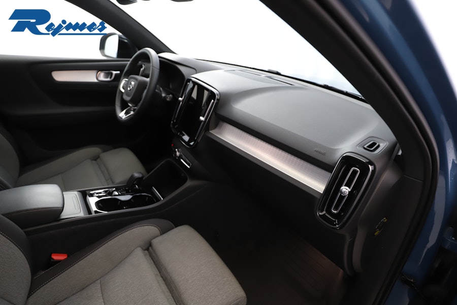 Volvo XC40 2024, bild 6/57