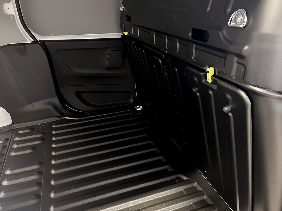 Bild på Peugeot Partner Plus 130hk Aut L2 - EDITION! SERVICE & VINTERHJUL INGÅR