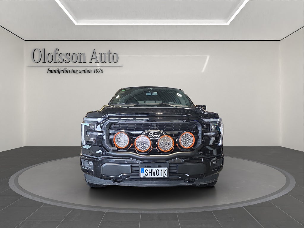 Ford F-150 NYA SuperCrew Lariat BLACK APPERANCE V8 MY2025 - bild 26