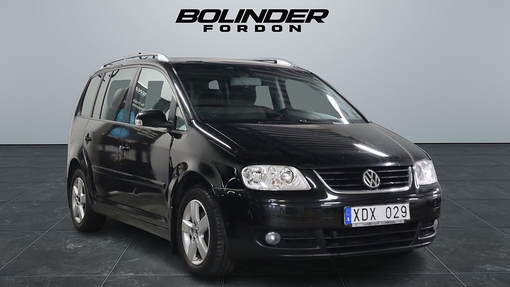Volkswagen Touran 7-seater 2.0 TDI Highline  SERVAD BESIKTIGAD DRAGKROK 