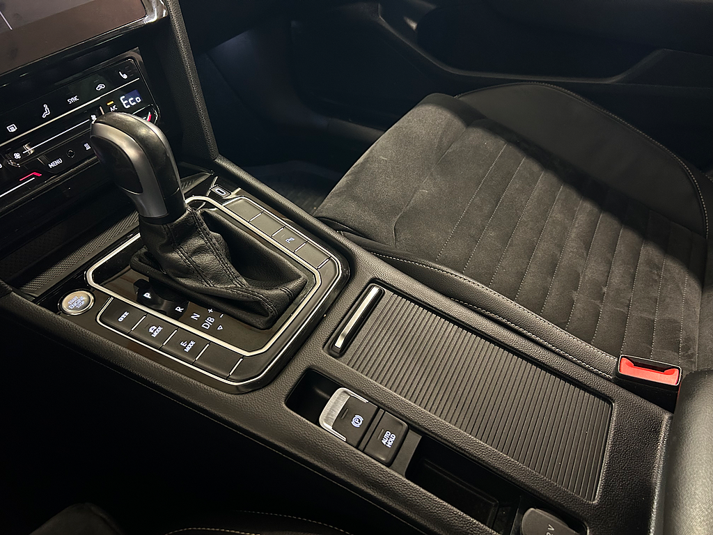 Volkswagen Passat SC GTE 1.4 TSI Cockpit Dynaudio Drag BVärm 2021