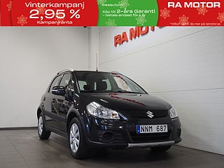 Halvkombi Suzuki SX4 1 av 20