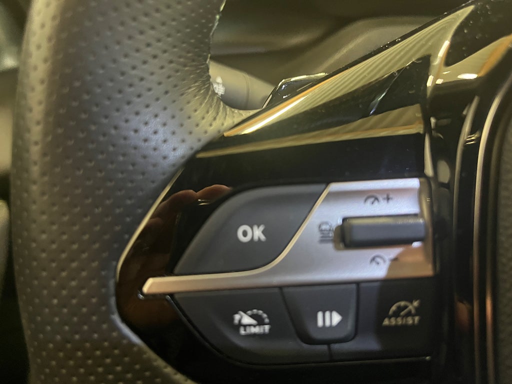 Peugeot 308 GT 1.2 PureTech 130 EAT Euro 6 thumbnail