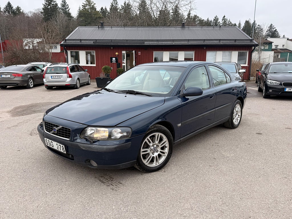 Volvo S60 2.4 Automat ny servad 