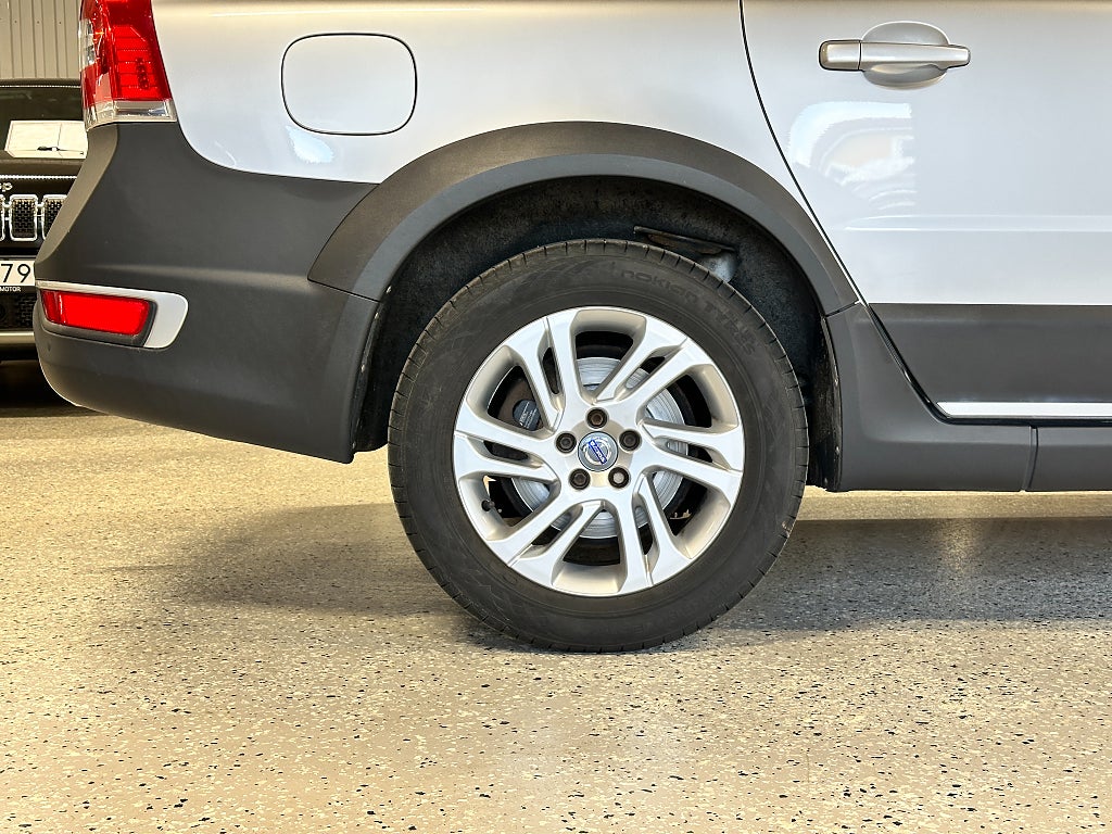 Volvo XC70 D4 Classic, Momentum Euro 6 Kamrem bytt Nybesiktigad