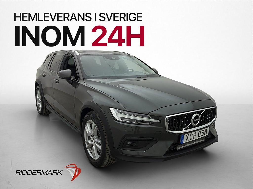 Volvo V60 Cross Country B4 AWD B&W Värm Pano Massage Drag