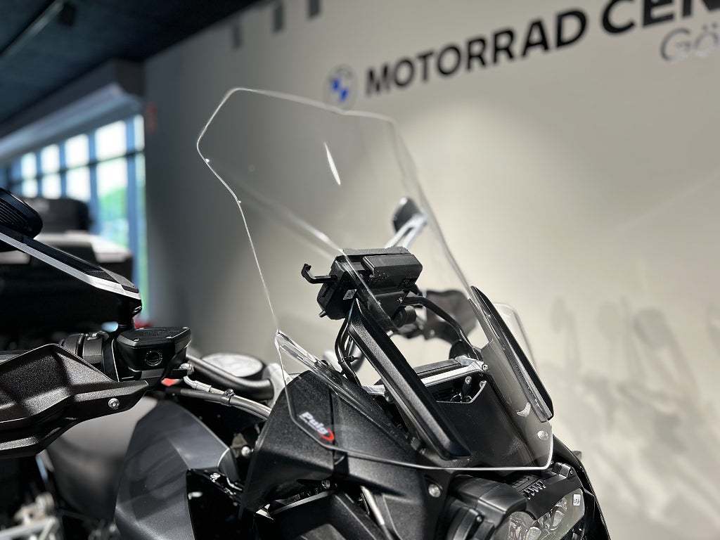 BMW R1250GS / 3,45% ränta/Triple Black / 3 väskor / Endast 1258 mil!