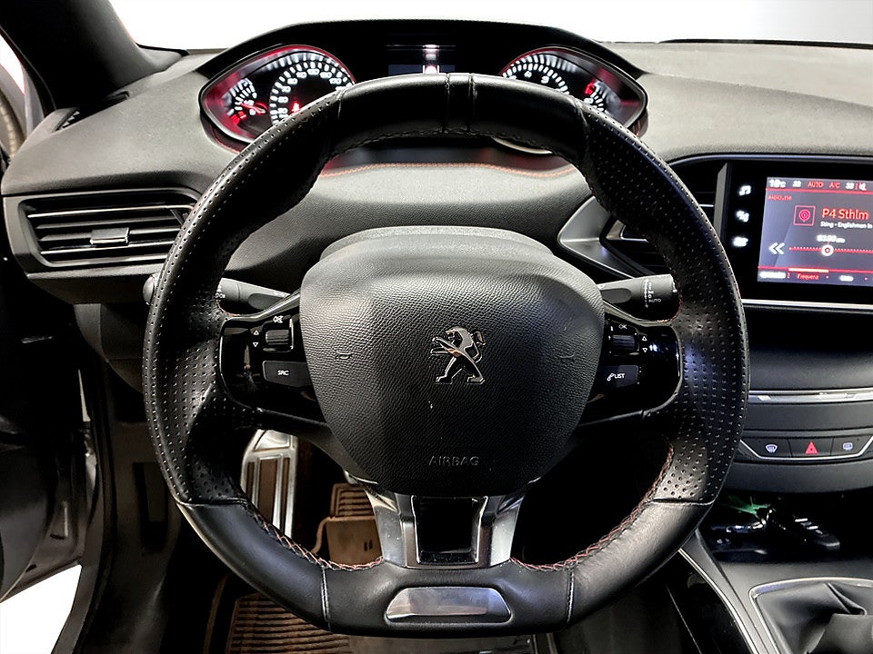 Bild på Peugeot 308 SW GT-Line 1.2 PT 130hk BACKSENSORER