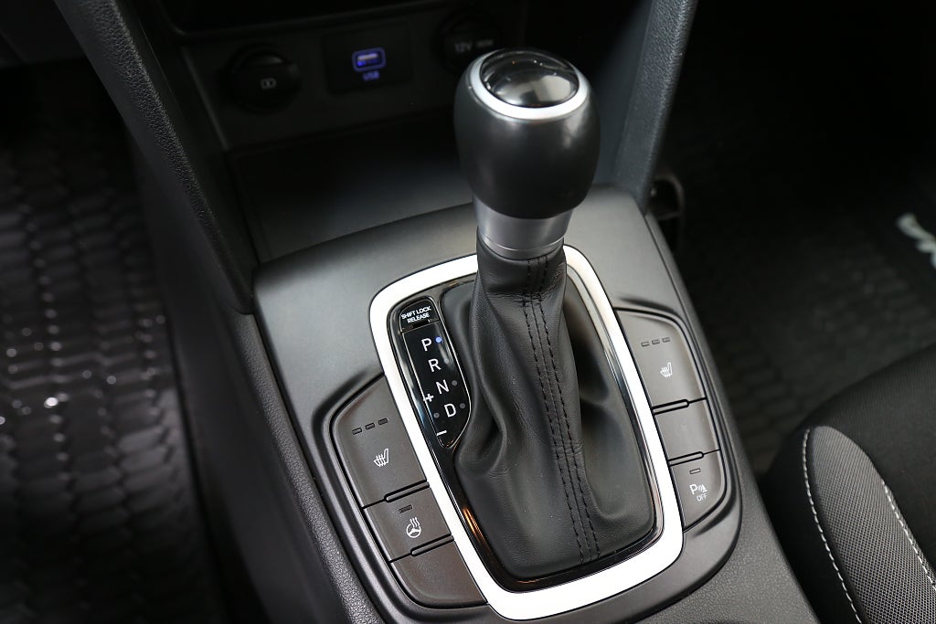 Hyundai Kona Hybrid 1,6 GDI 141hk Trend Aut Extraljus Motorv Drag 2020