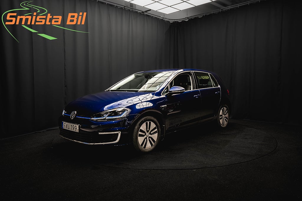 Volkswagen E-Golf PLUSPAKET CARPLAY ADAPTIV-FART VÄRMEPUMP 136hk