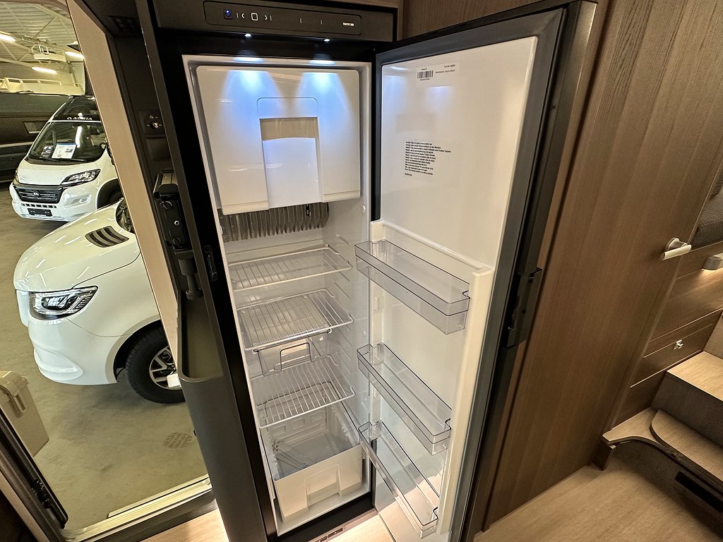 Adria Coral Supreme 670 SL  / ALDE / 180 HK Automat - Adria