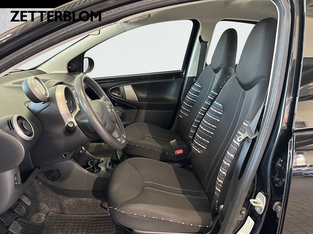 Halvkombi Citroën 1.0 7 av 14