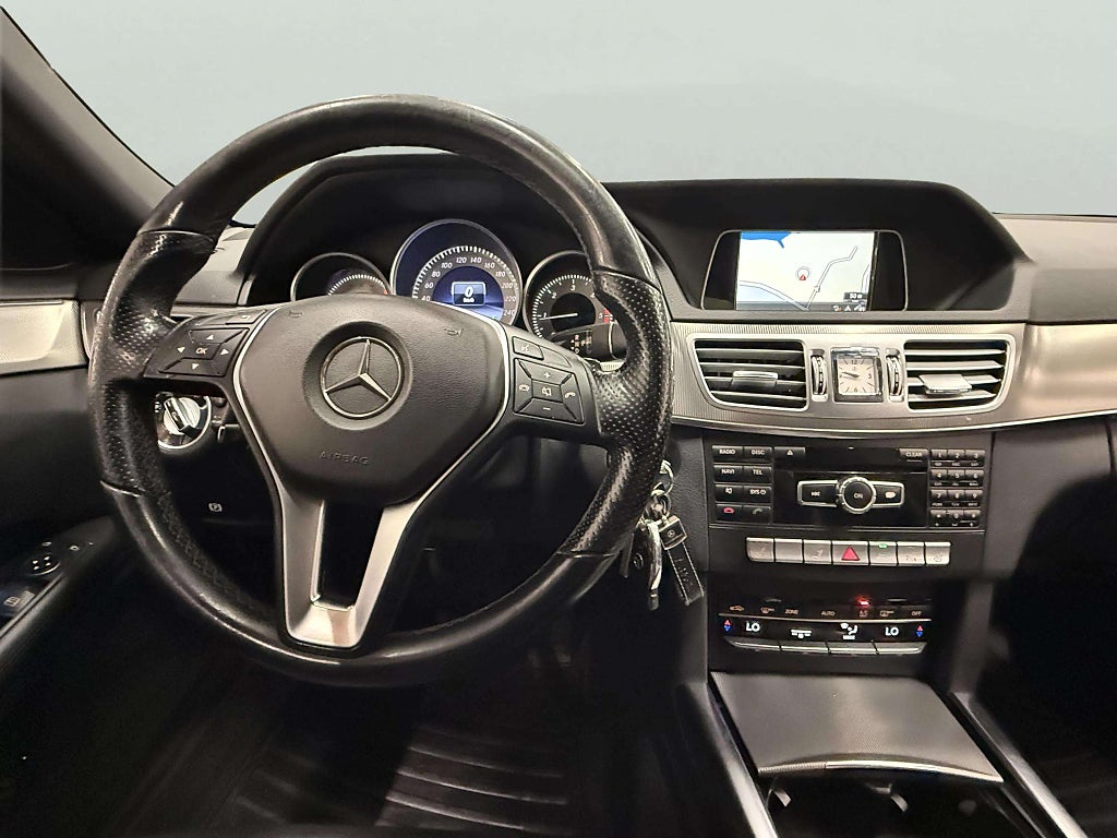 Mercedes-Benz E 220 CDI BlueEFFICIENCY 7G-Tronic Avantgarde  - miniatyr 11