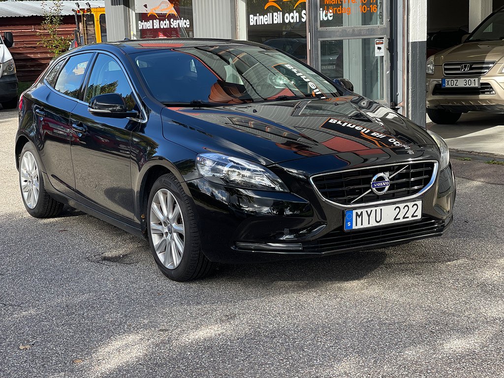 Volvo V40 D2 Momentum Euro 5