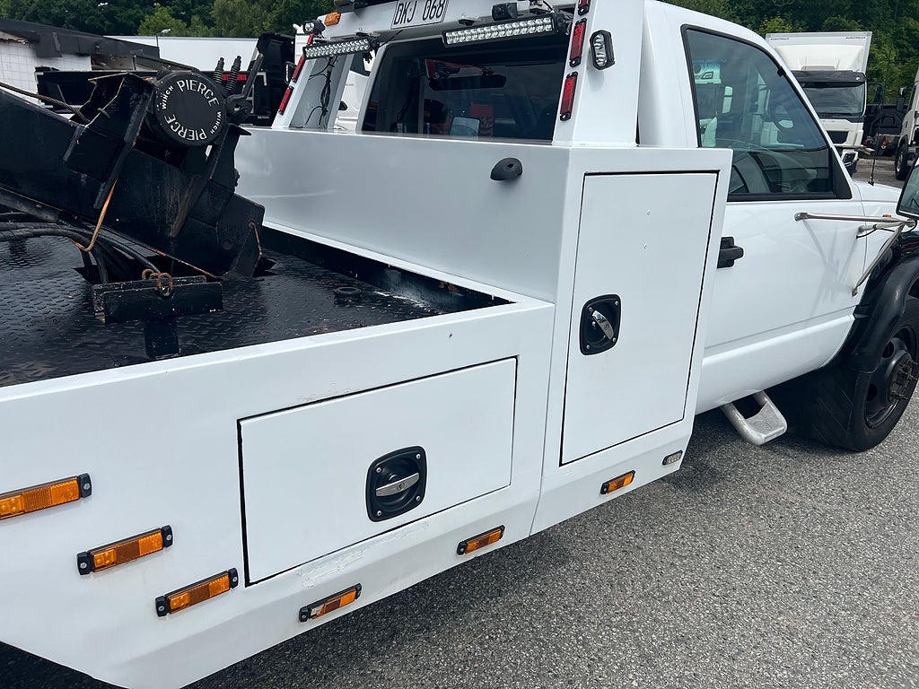 GMC SIERRA C3500 HD Garagebärgare